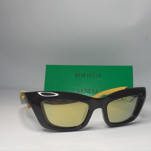 💯 - Authentic New Bottega Veneta sunglasses for Unisex - Picture 6 of 16